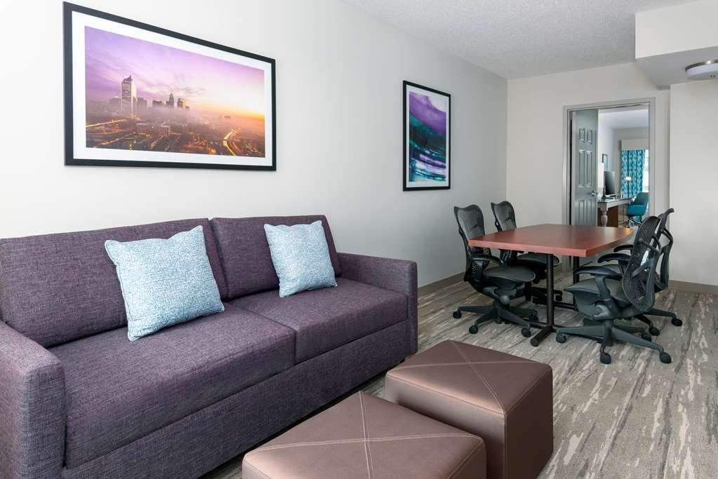 Hilton Garden Inn Charlotte Uptown Rum bild