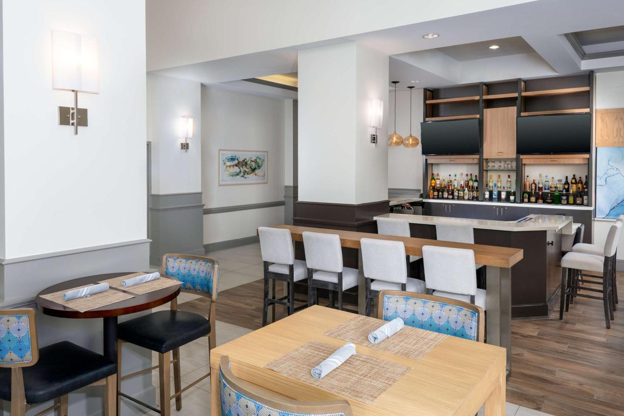 Hilton Garden Inn Charlotte Uptown Exteriör bild