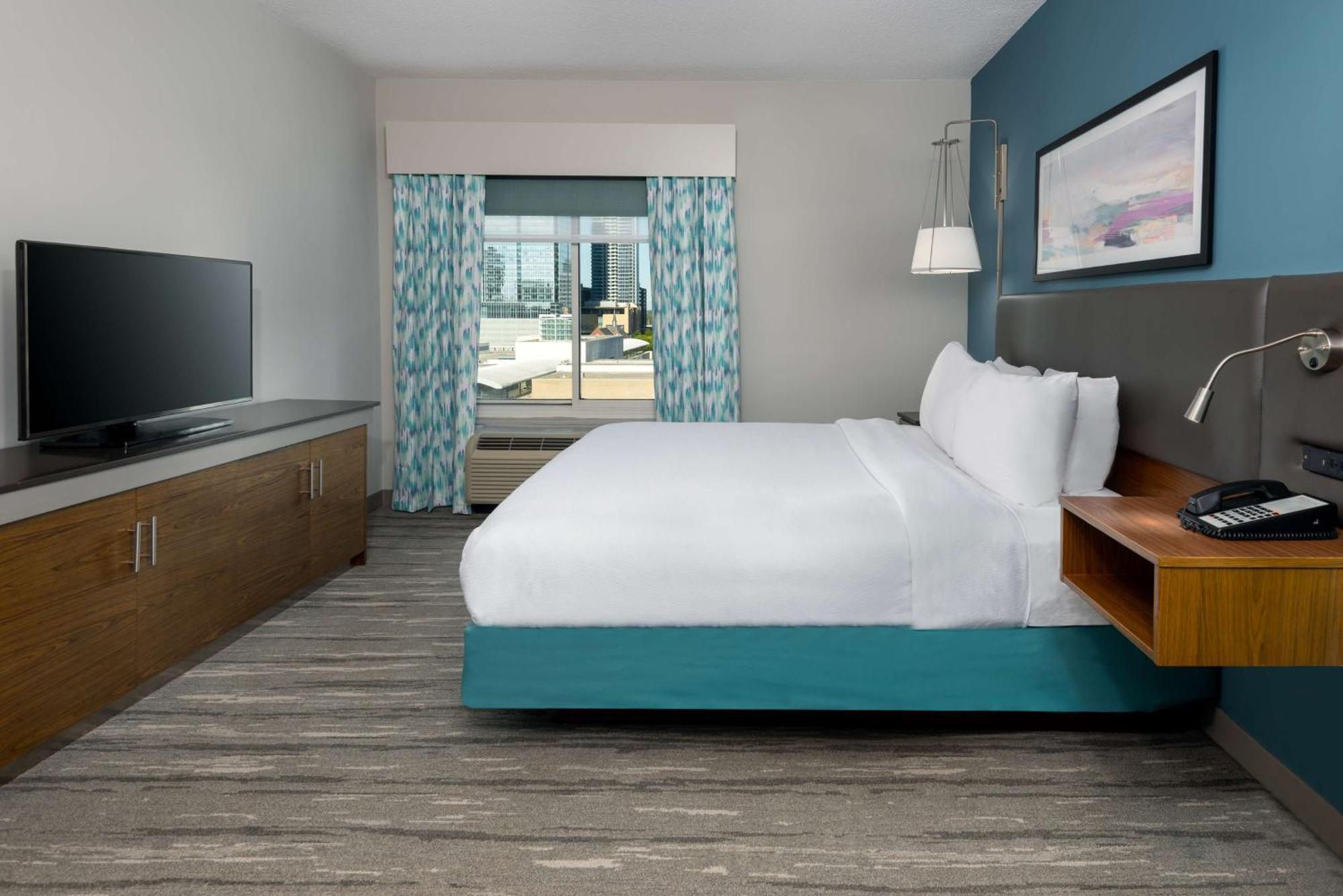Hilton Garden Inn Charlotte Uptown Exteriör bild