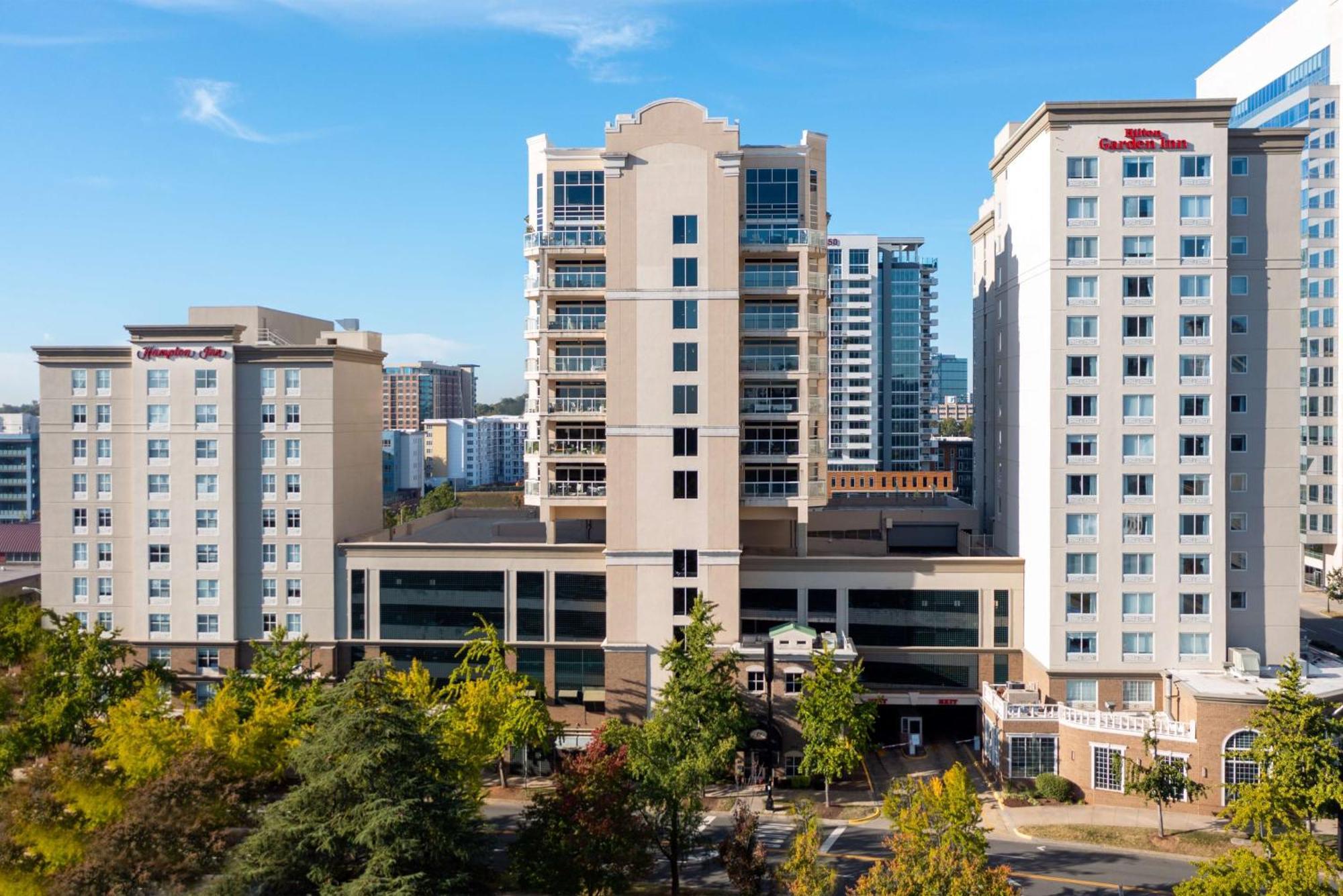 Hilton Garden Inn Charlotte Uptown Exteriör bild